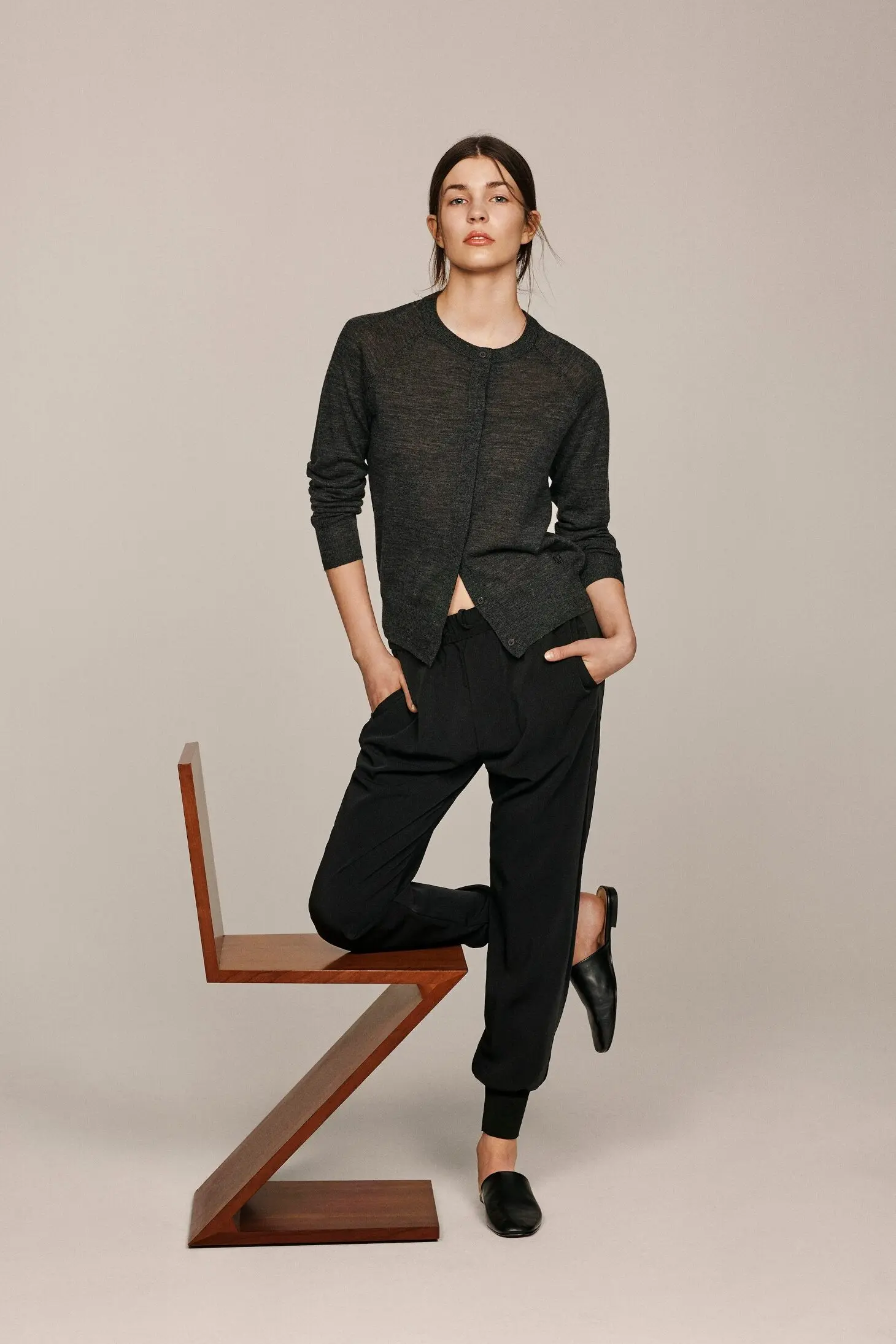 Брюки relaxed fit женские