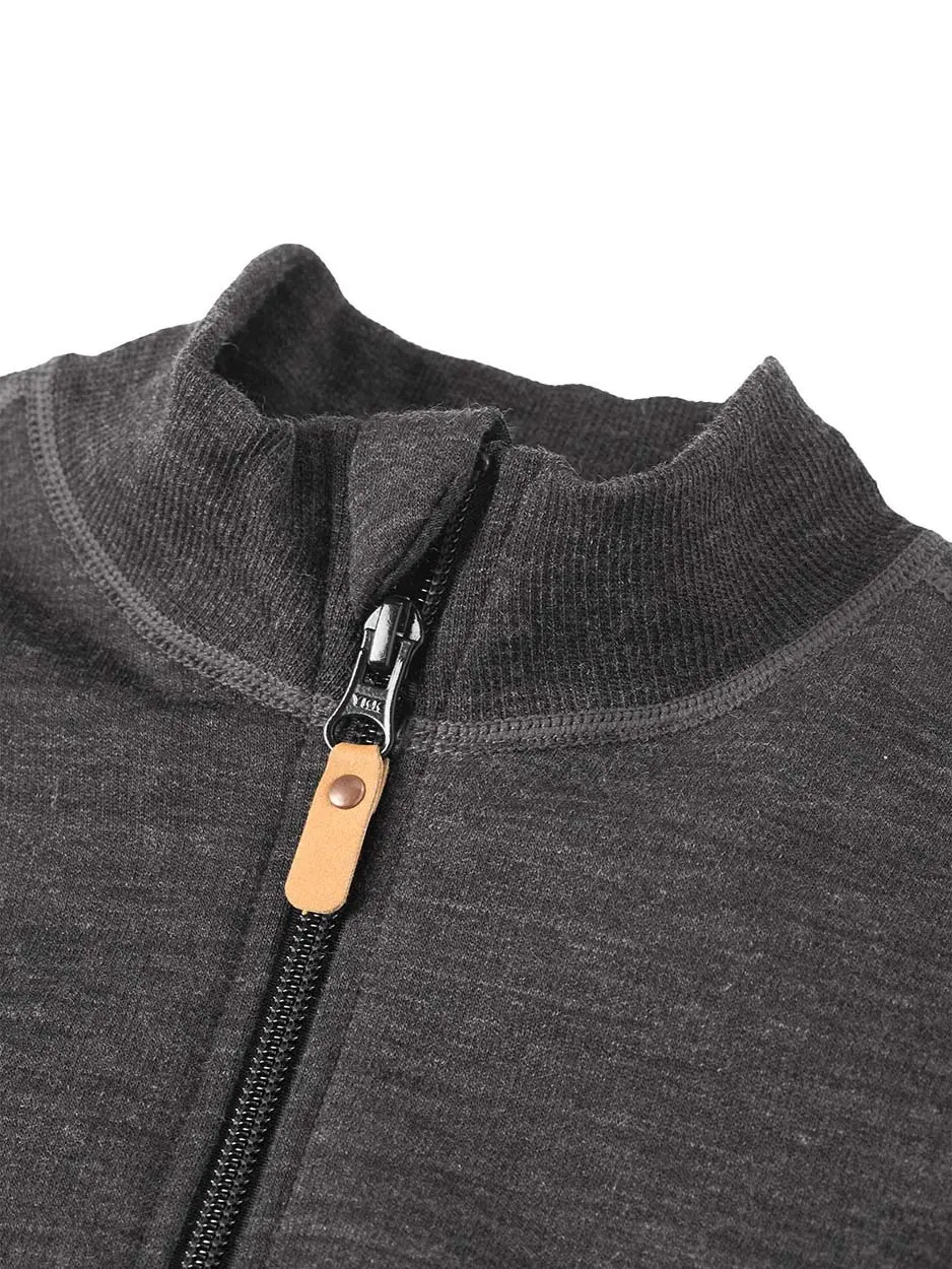 Свитер детский