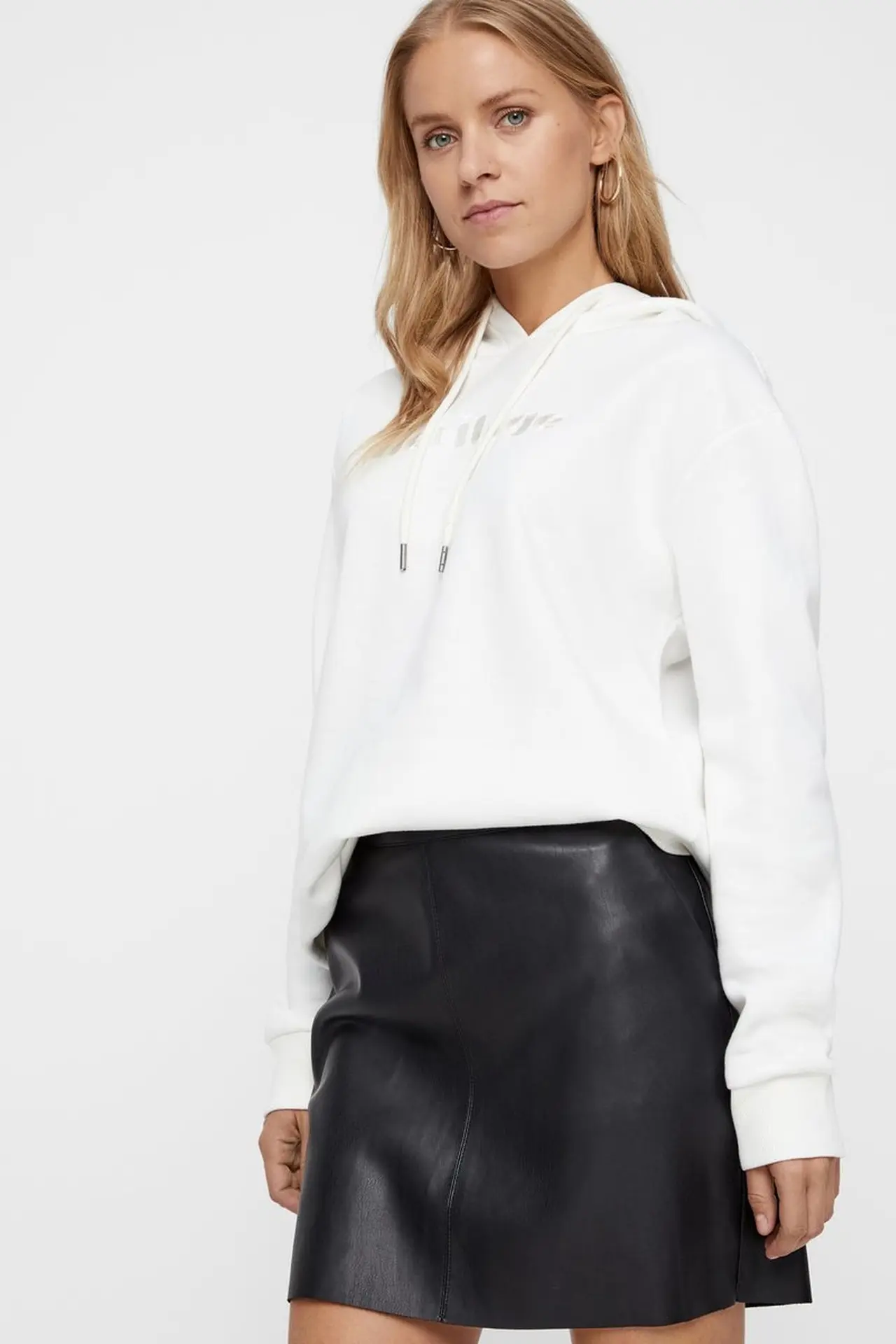 Юбка кожаная женская