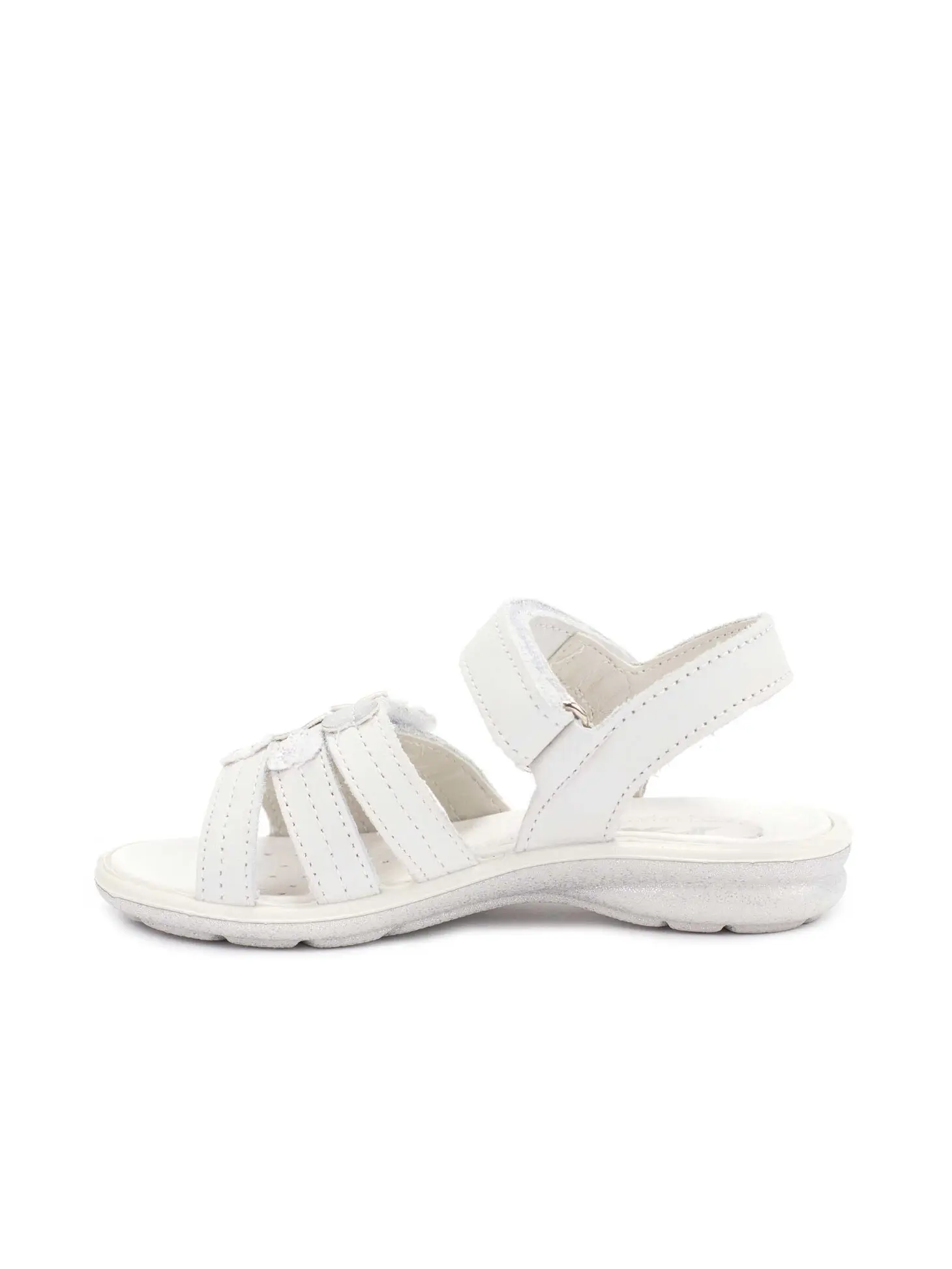 Сандалии на девочек