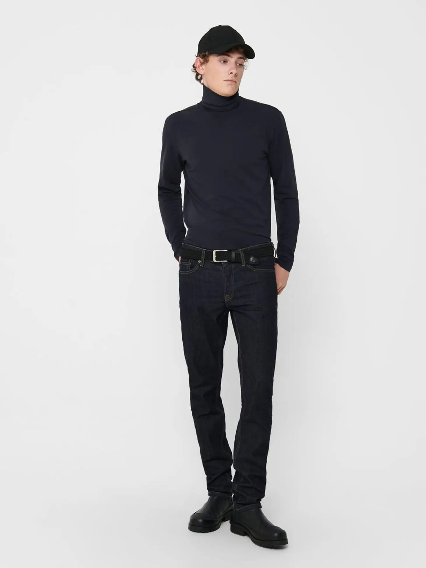 Джинсы slim fit мужские