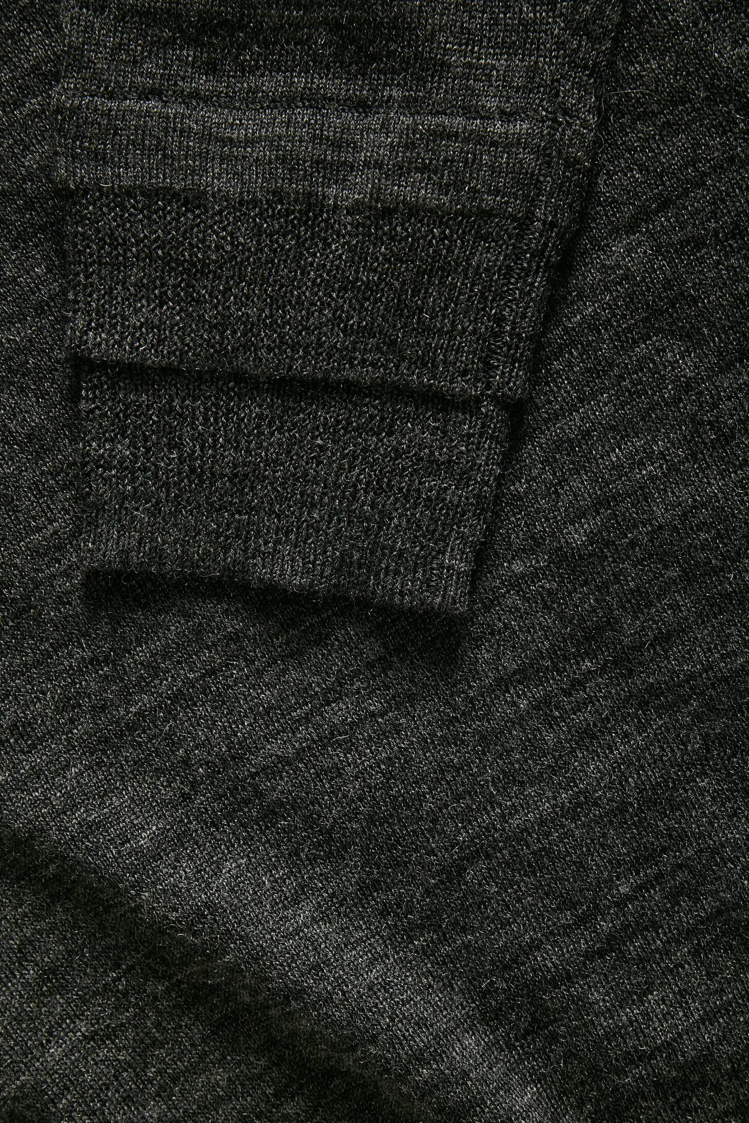 Свитер женский