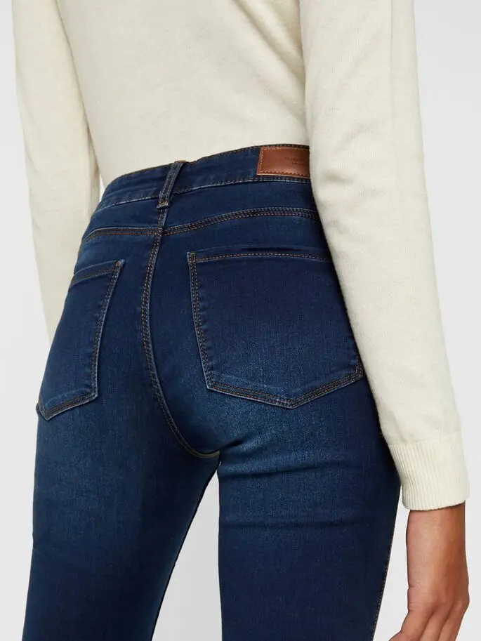 Джинсы slim fit женские