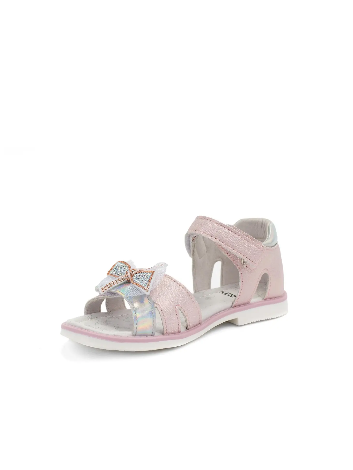 Сандалии на девочек