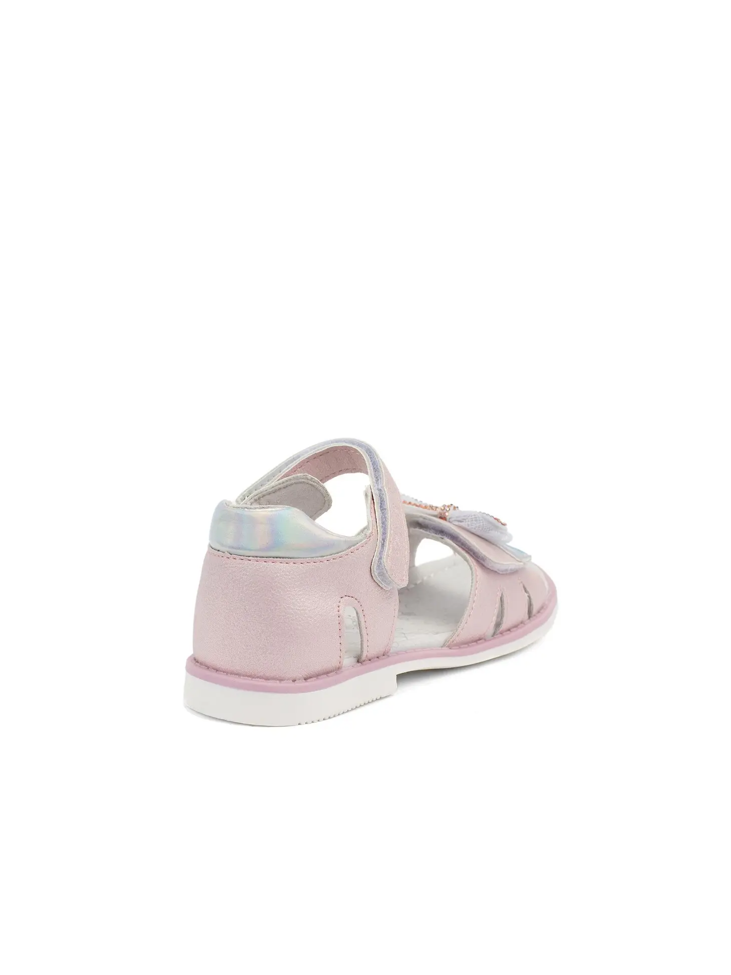 Сандалии на девочек