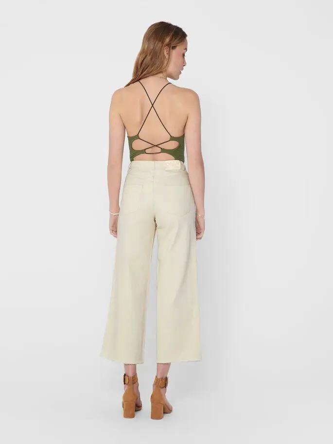 Джинсы широкие и клеш женские