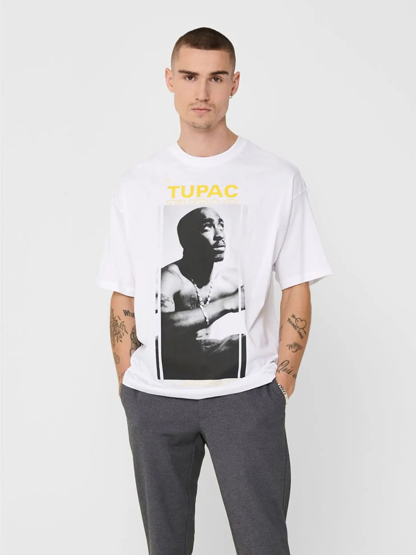 Футболка с принтом мужская