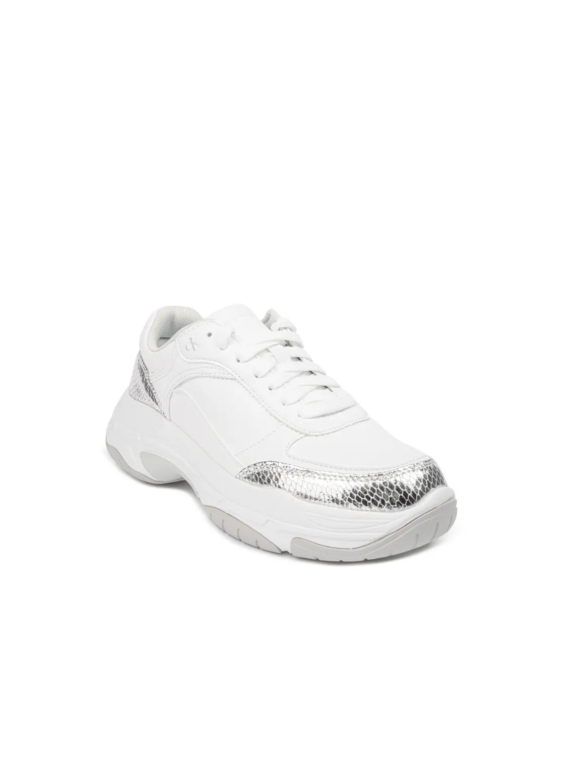 Кроссовки женские