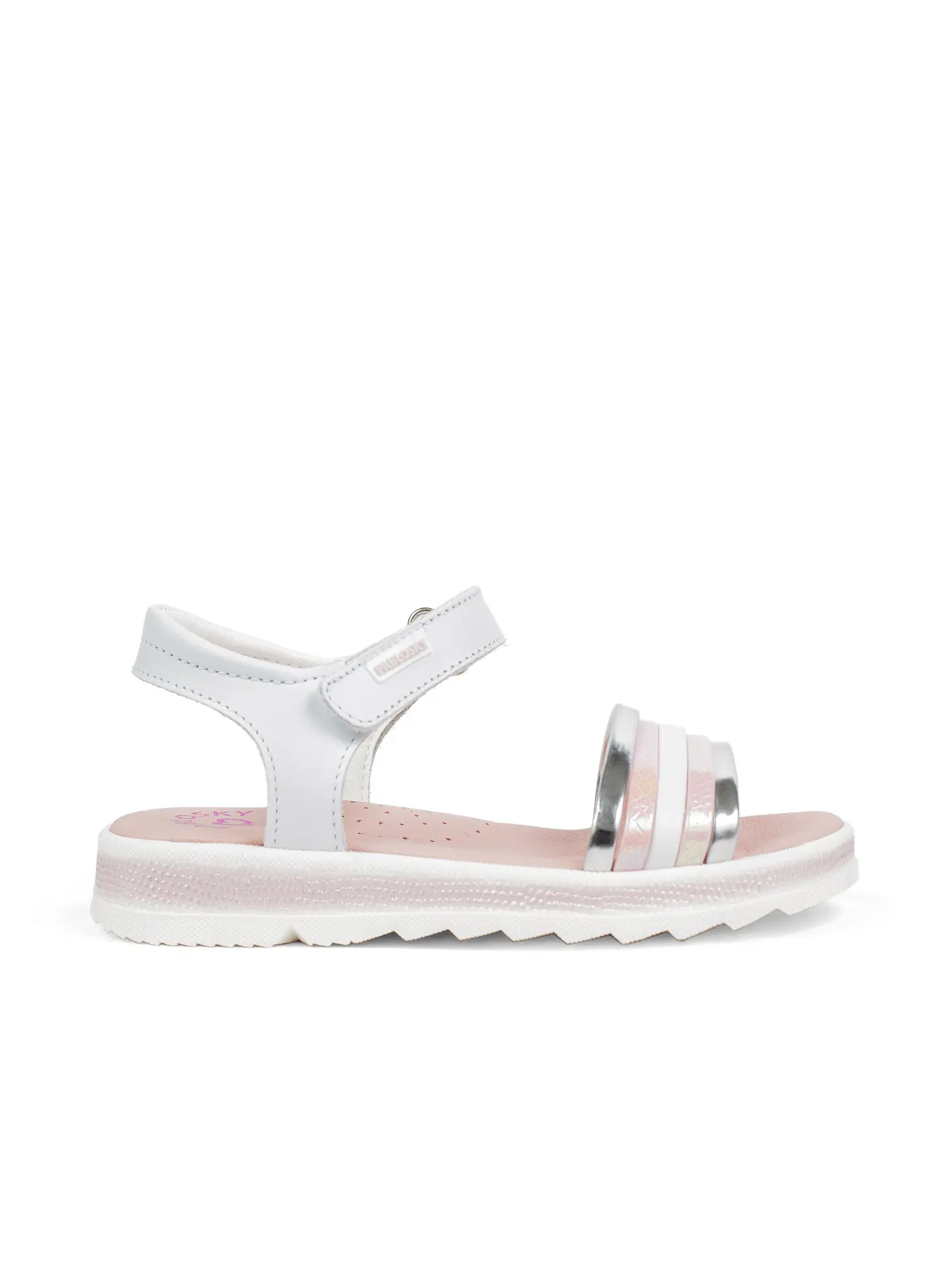 Сандалии на девочек