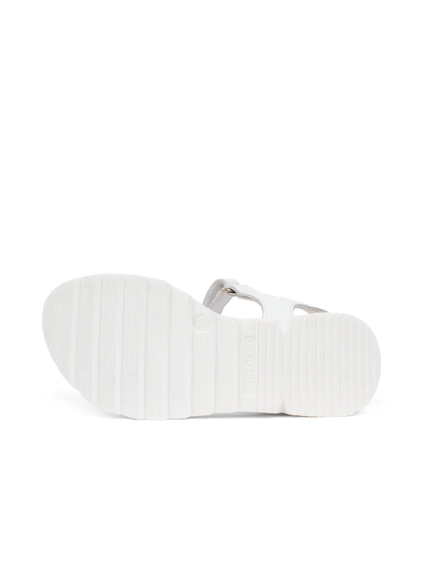 Сандалии на девочек