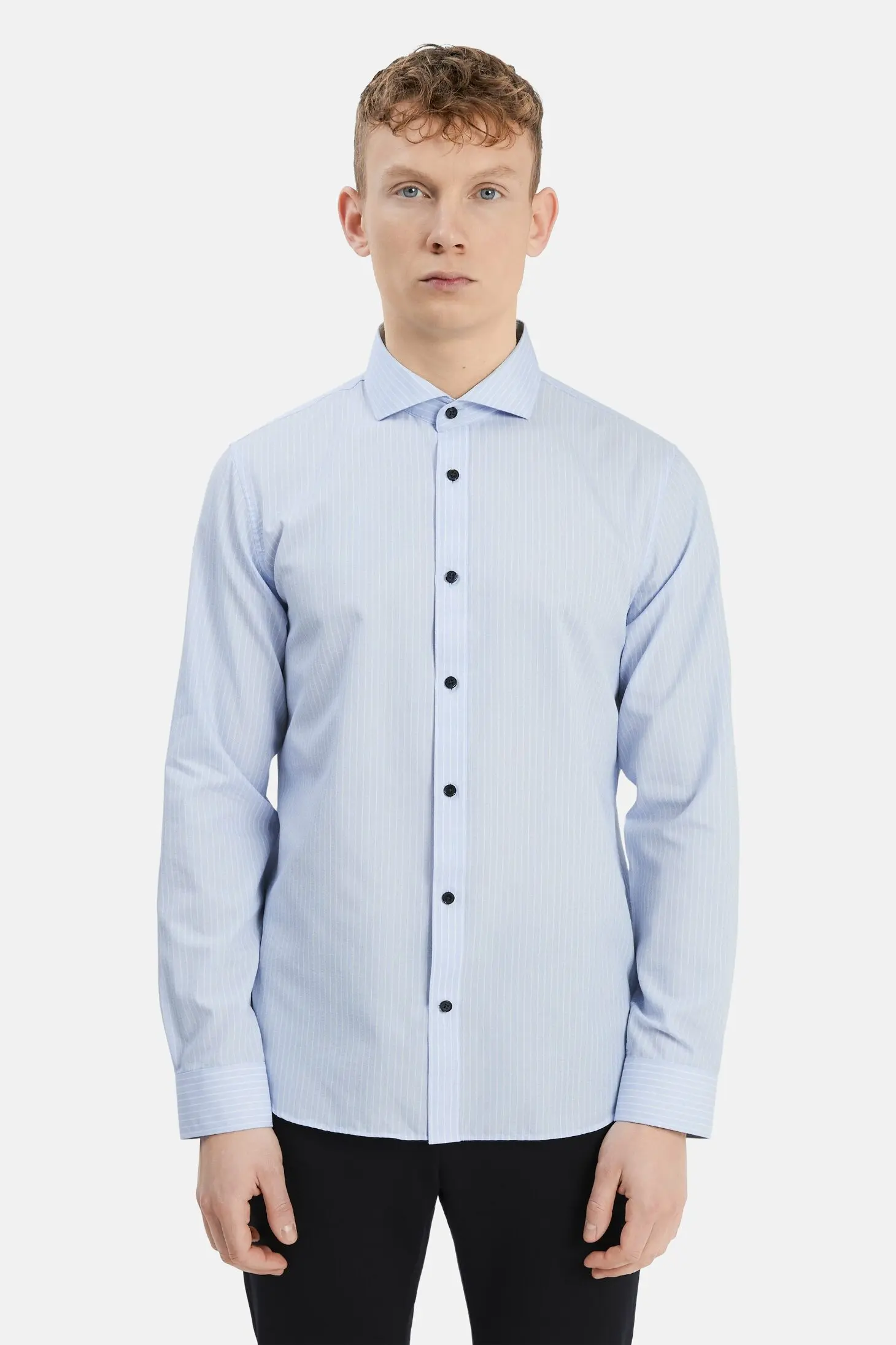 Рубашка regular fit с длинным рукавом мужская