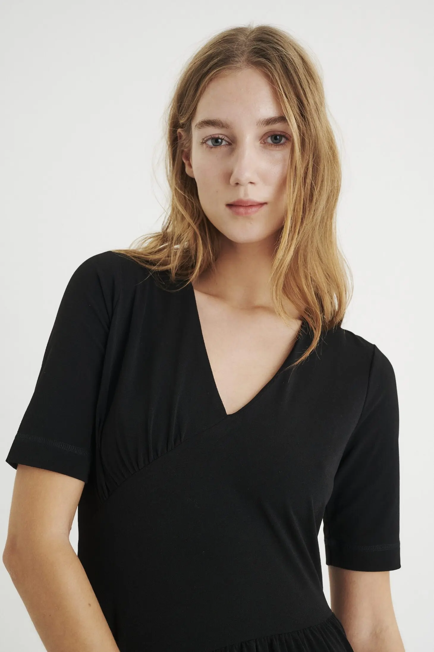 Платье миди женское