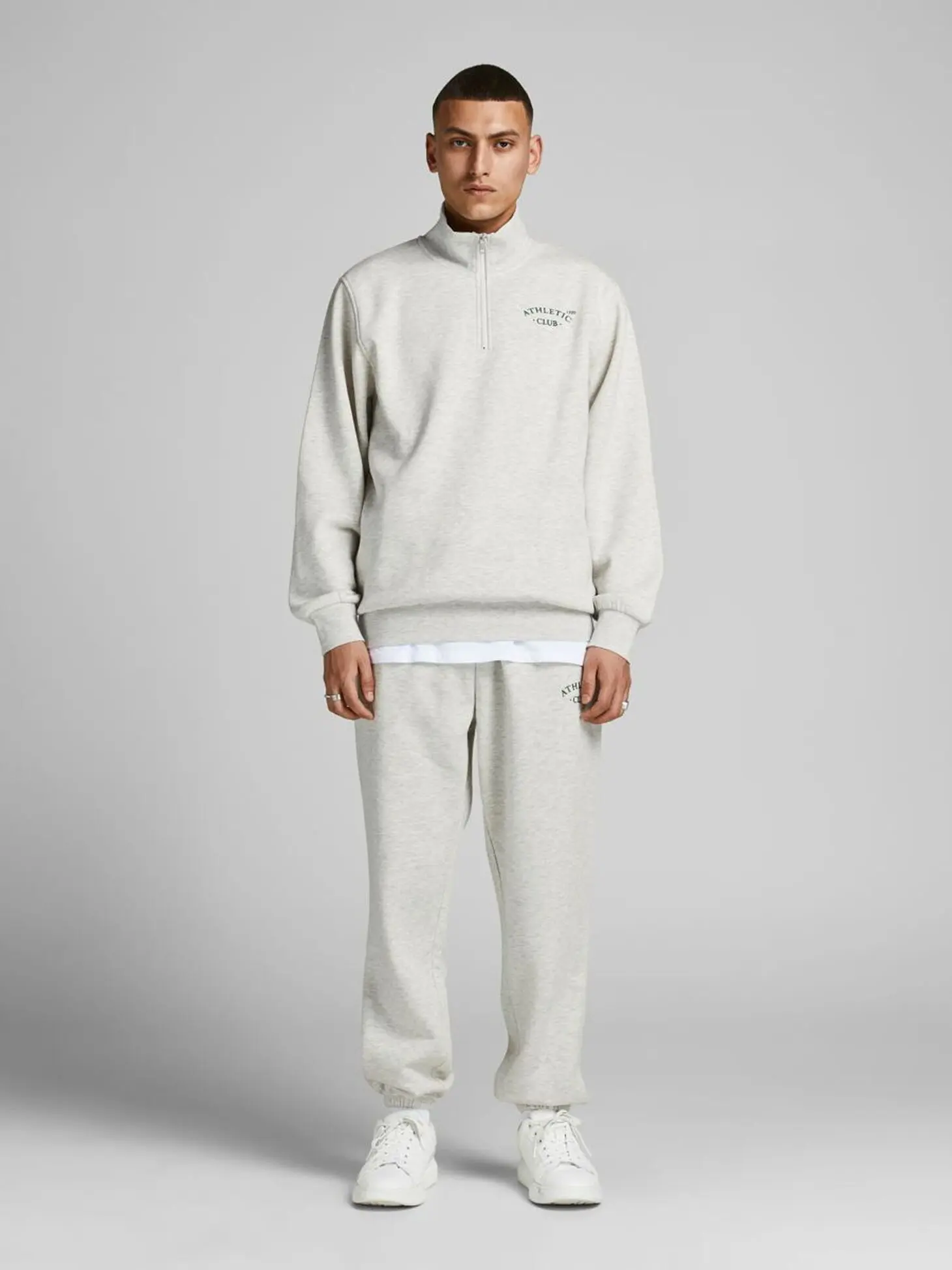 Брюки джоггеры мужские