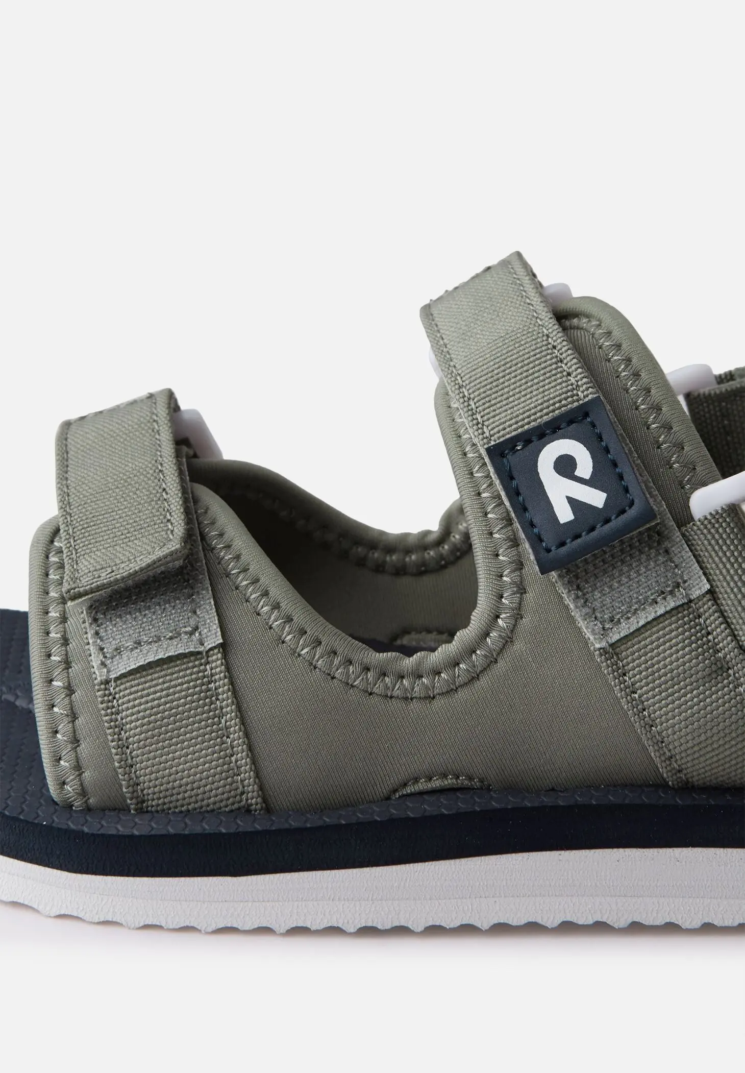 Сандалии детские