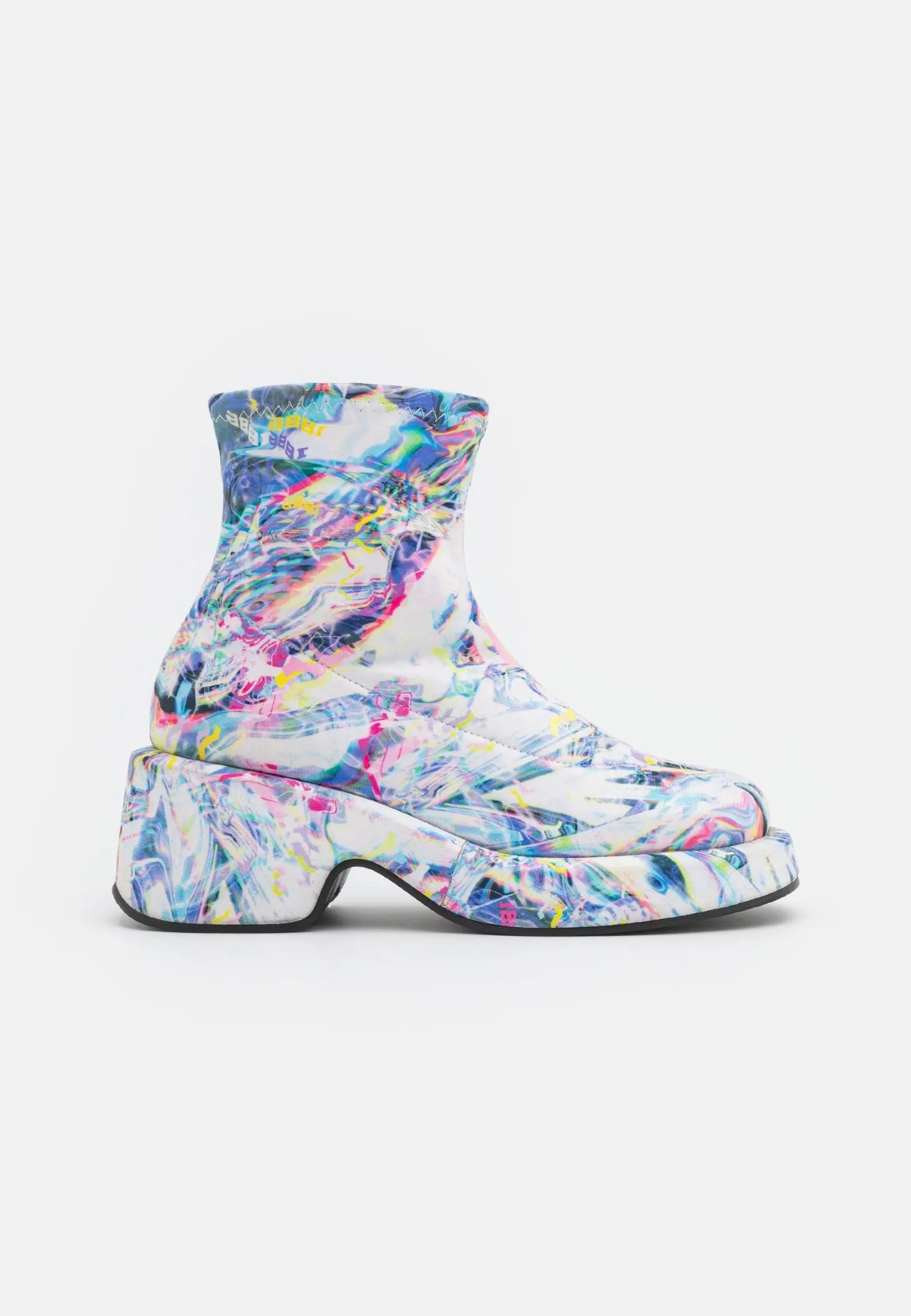 Ботинки женские