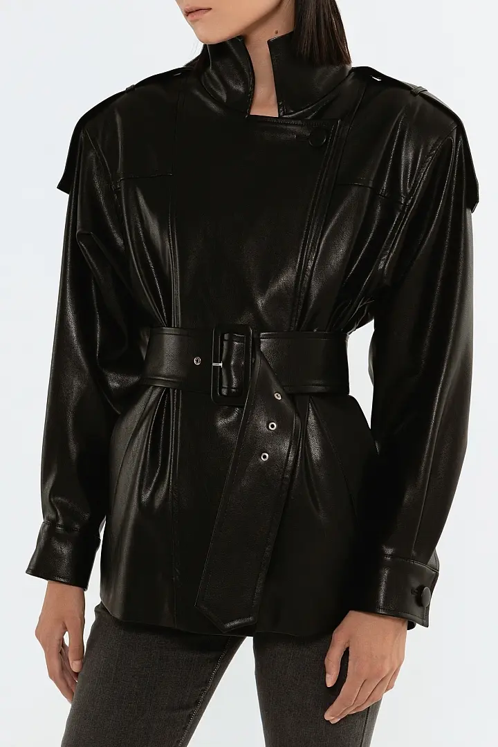 Куртка кожаная женская