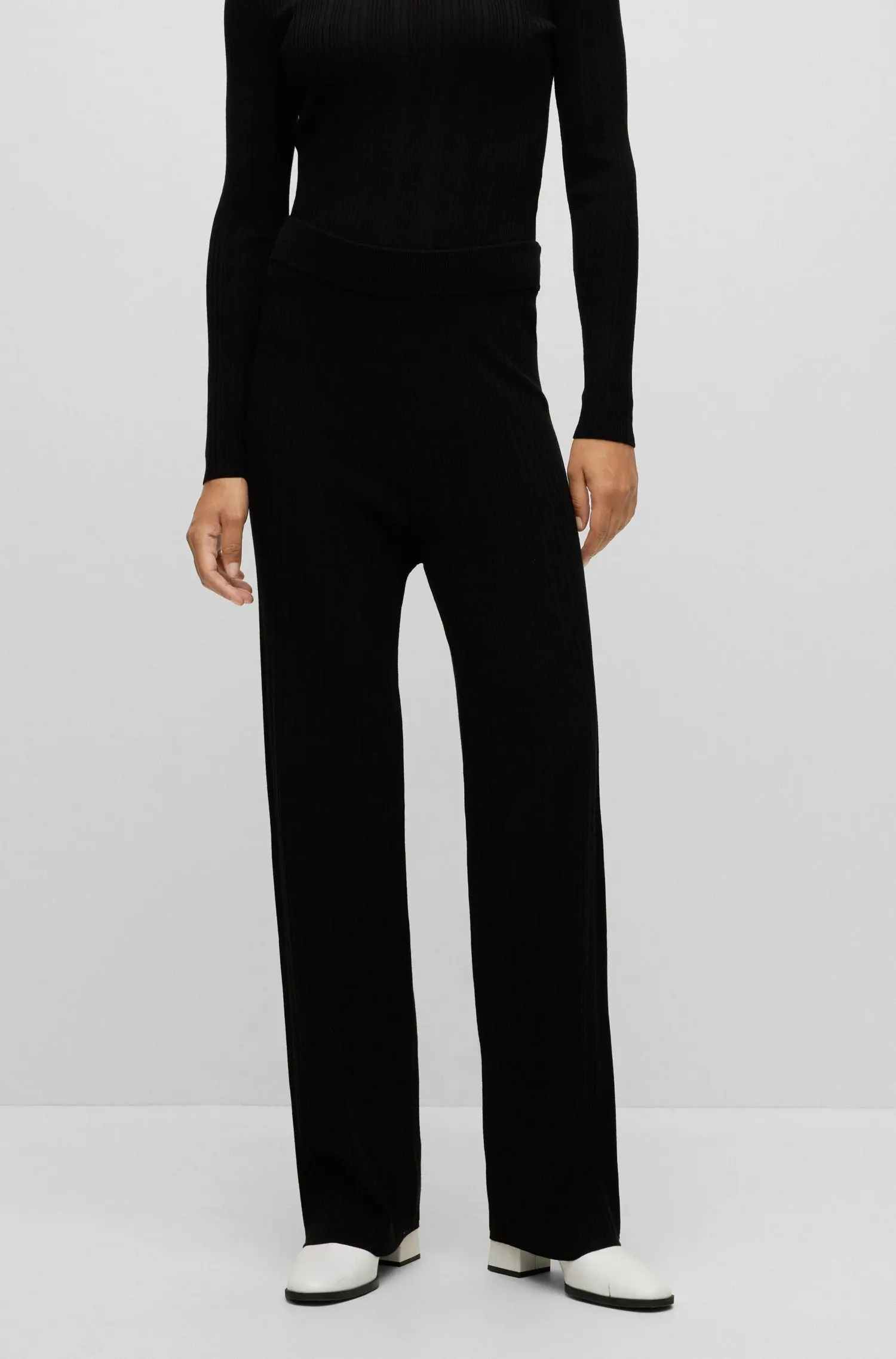 Брюки повседневные женские