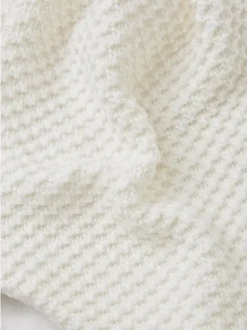 Шапка на завязках для девочек