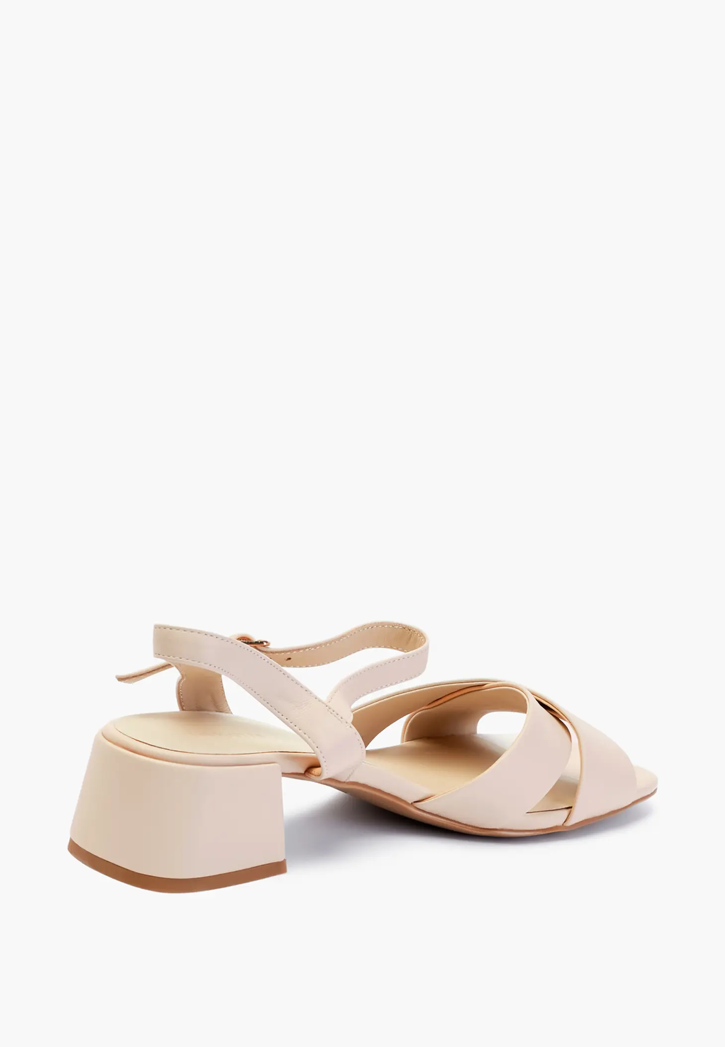 Босоножки женские