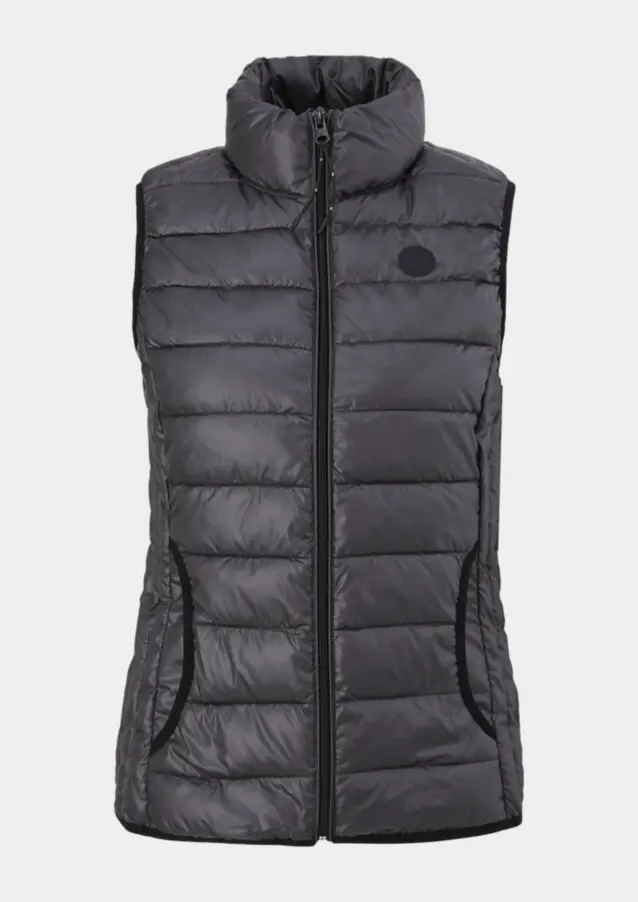 Жилет утепленный женский