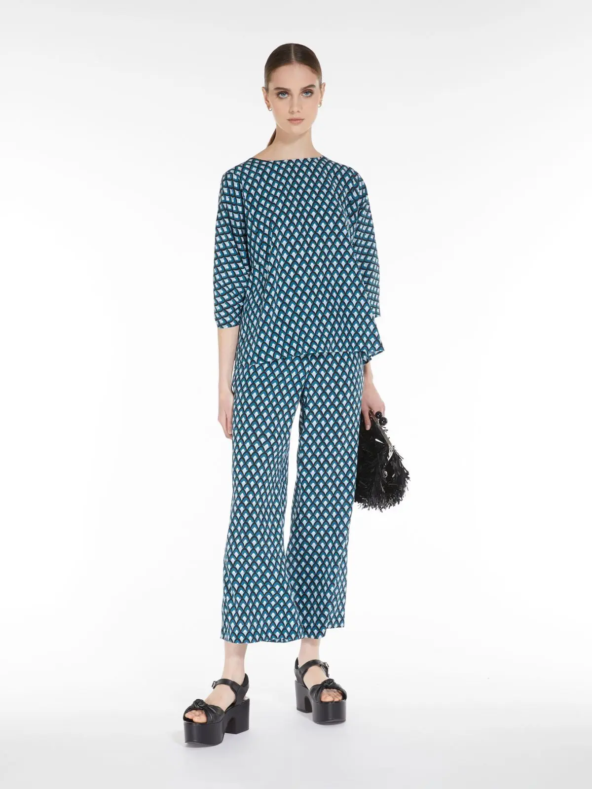 Брюки палаццо женские