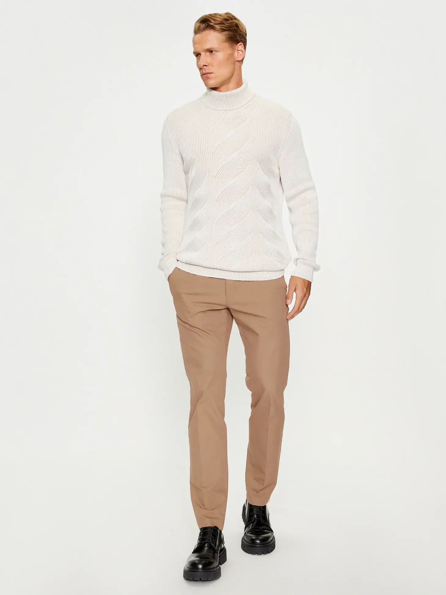 Свитер мужской