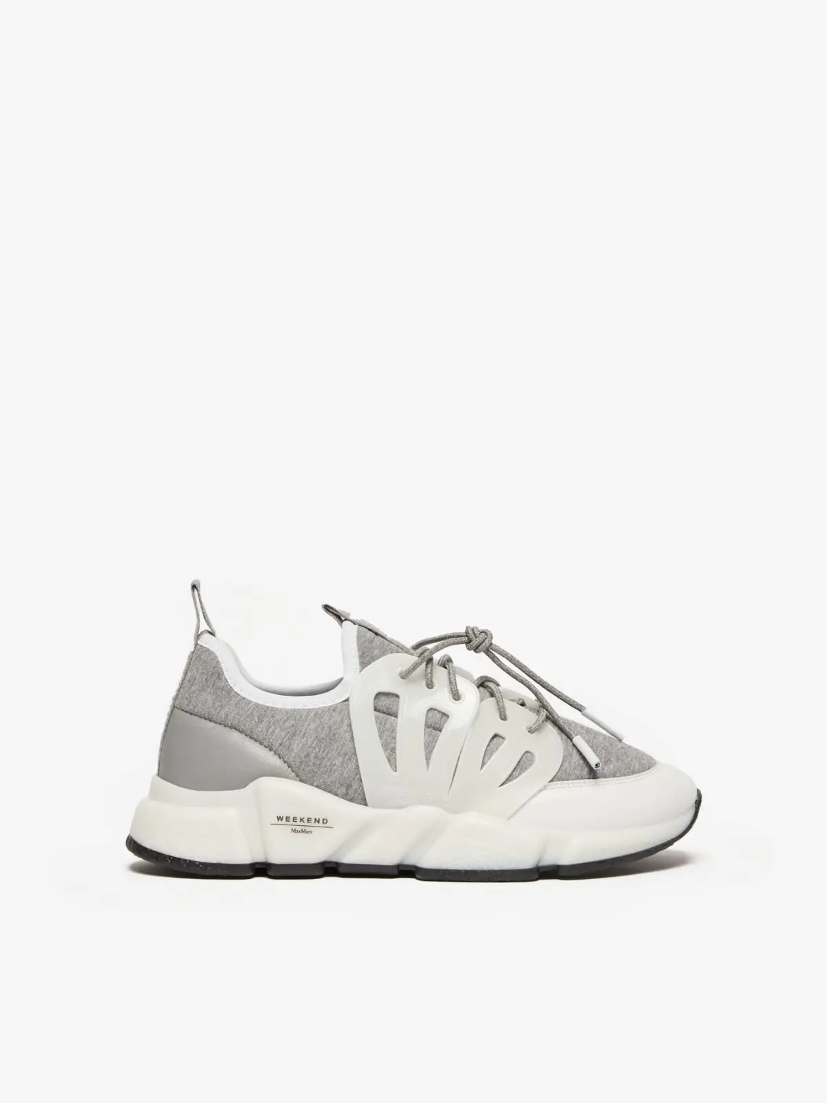 Кроссовки женские