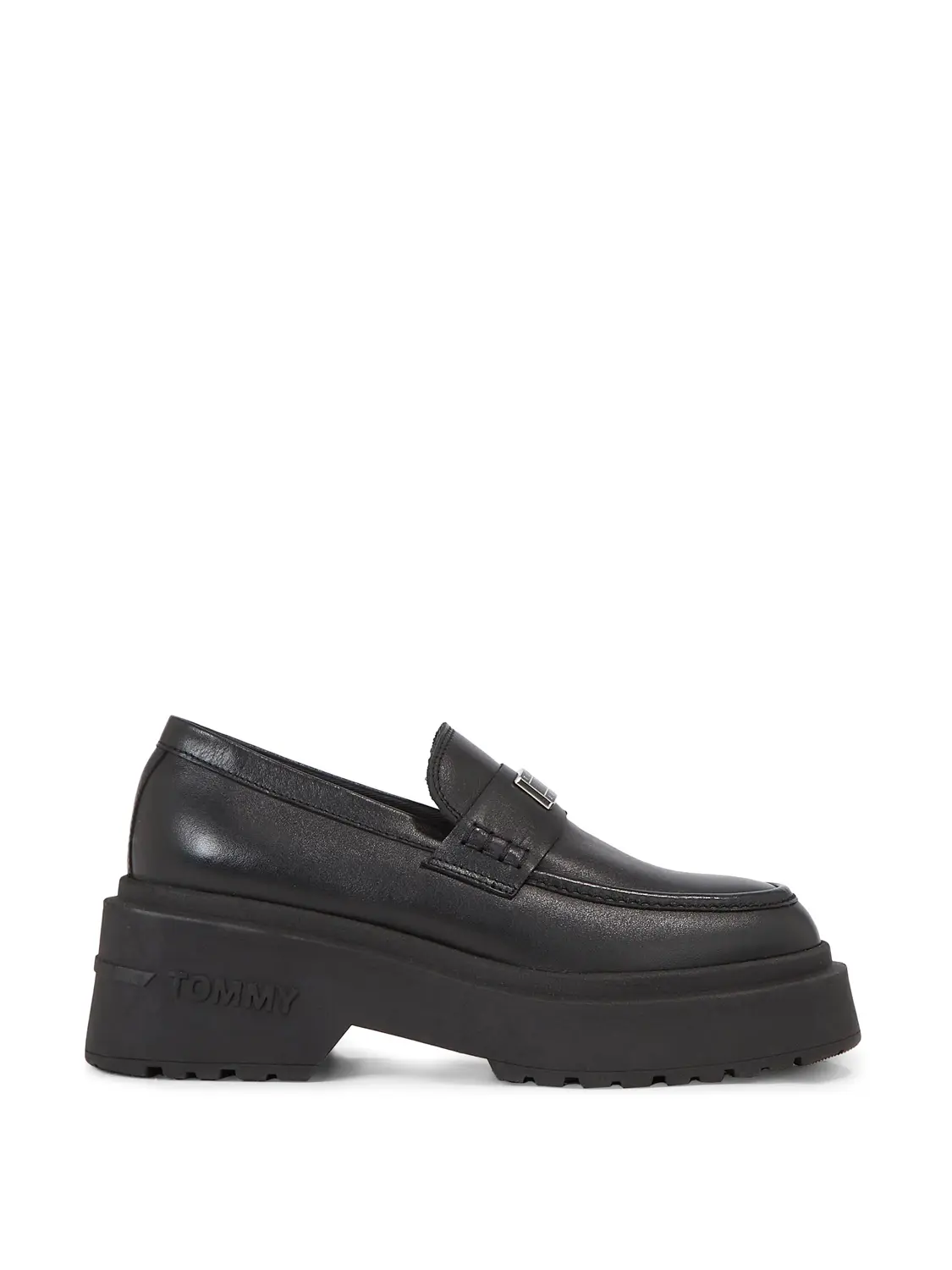 Лоферы женские