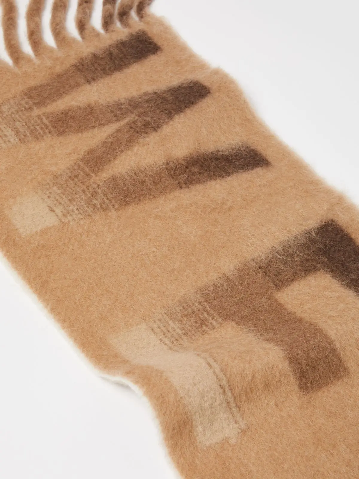 Шарф женский