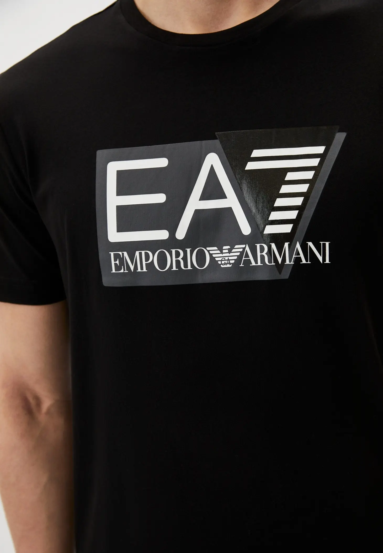 Футболка мужская