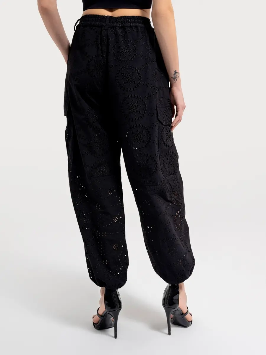 Брюки джоггеры женские