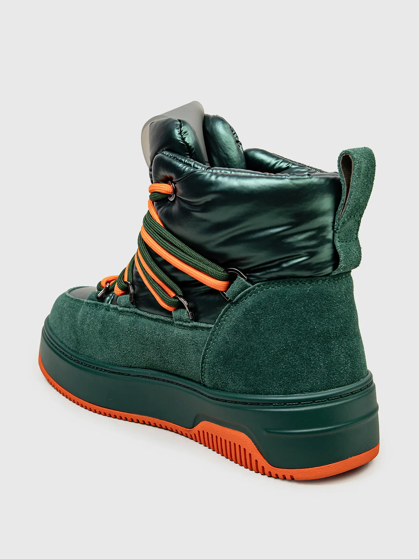 Дутики женские