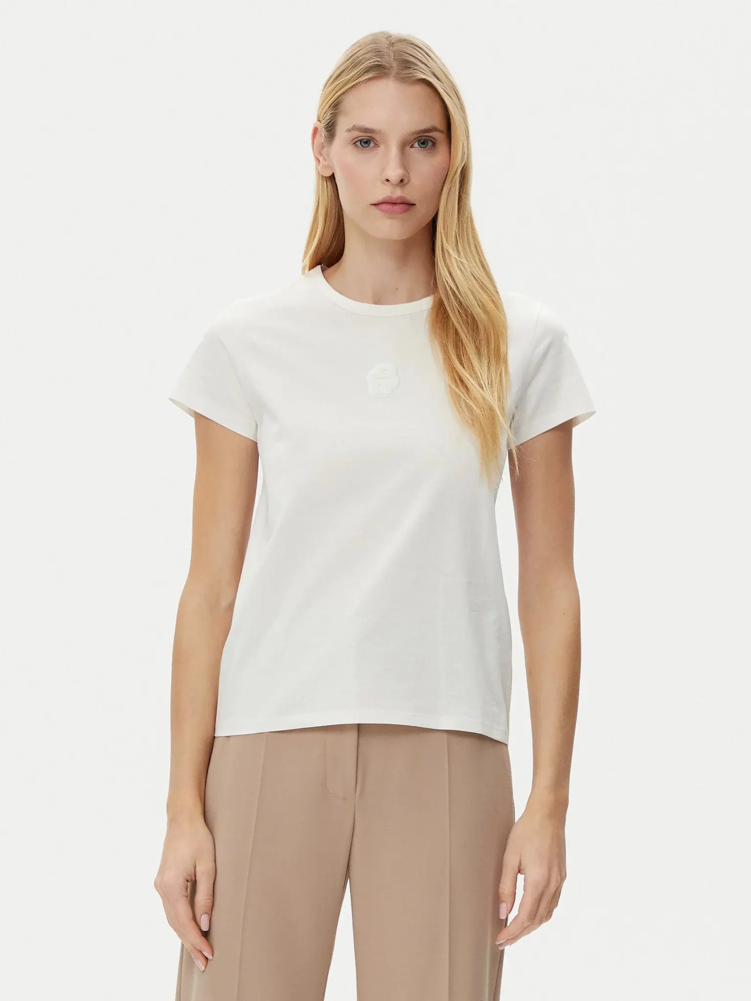 Футболка женская