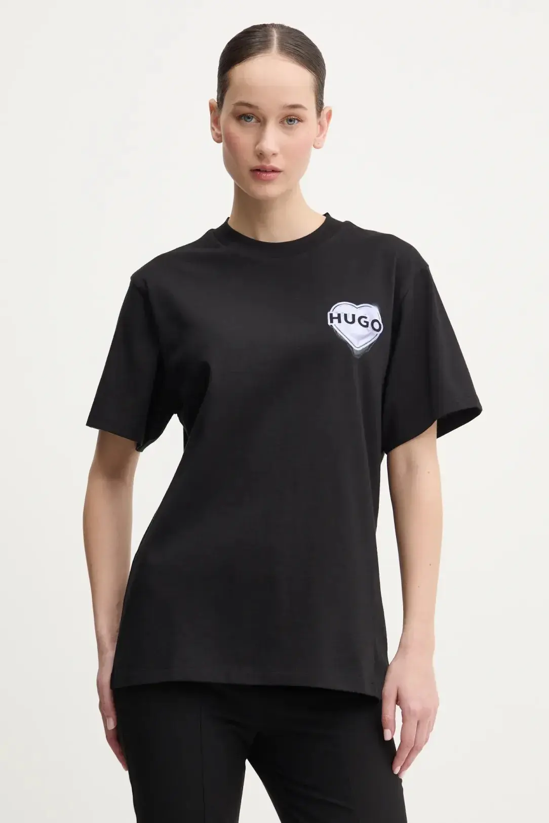 Футболка женская