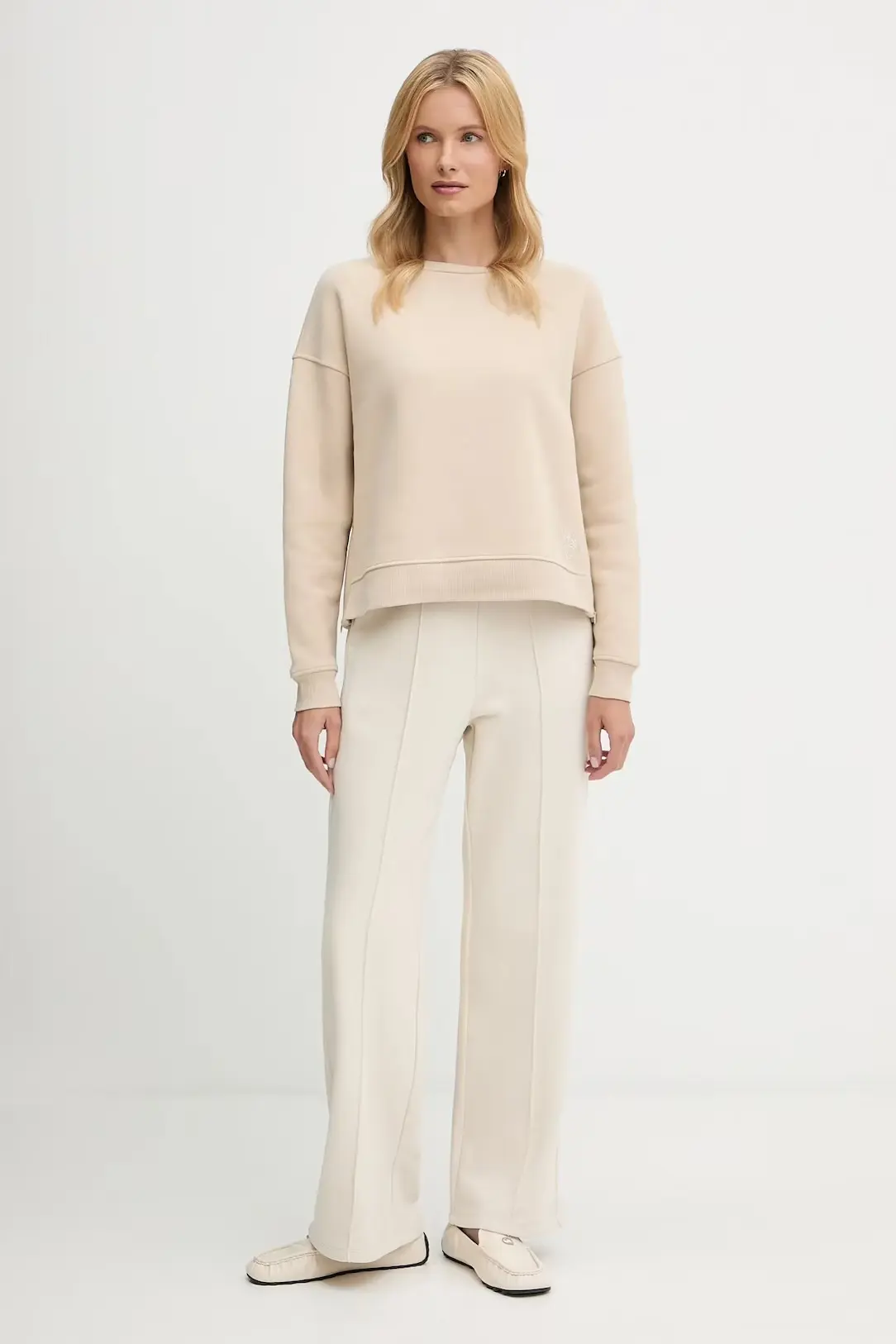 Свитшот женский