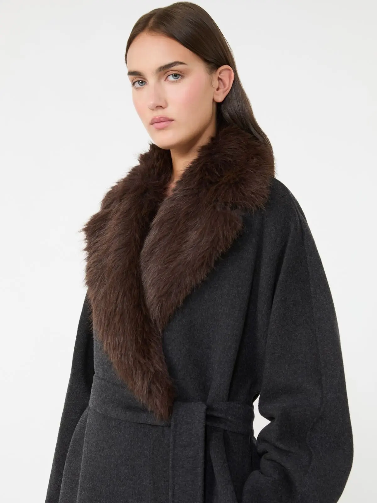 Пальто женское