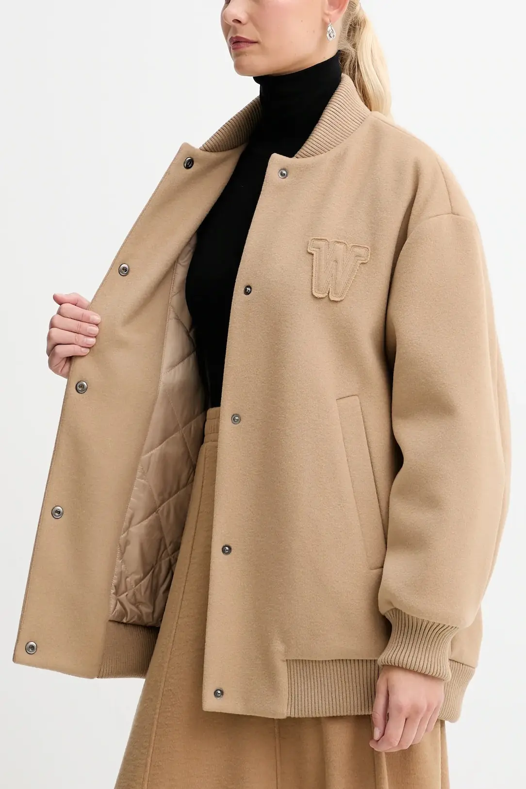 Куртка бомбер женская