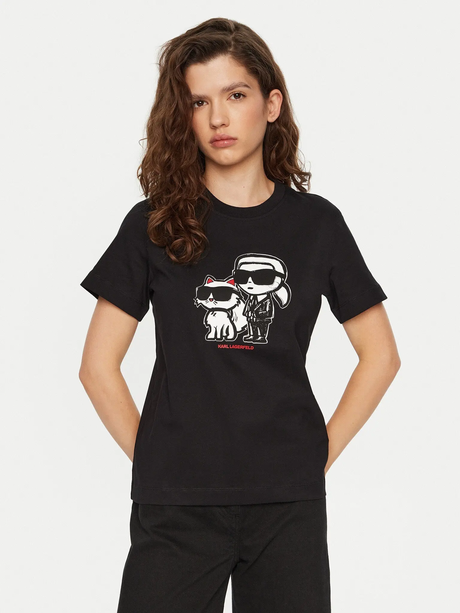 Футболка женская