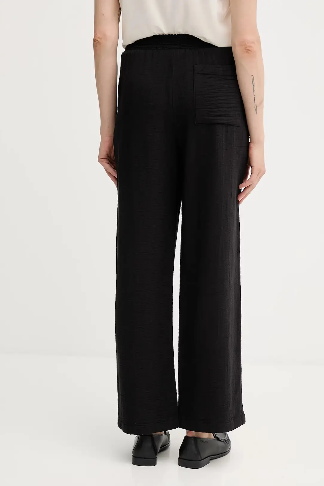 Брюки джоггеры женские