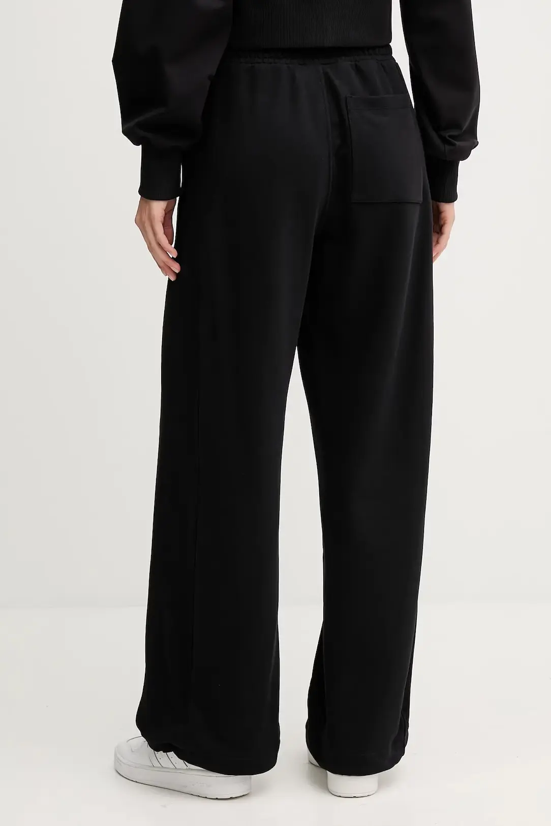 Брюки джоггеры женские