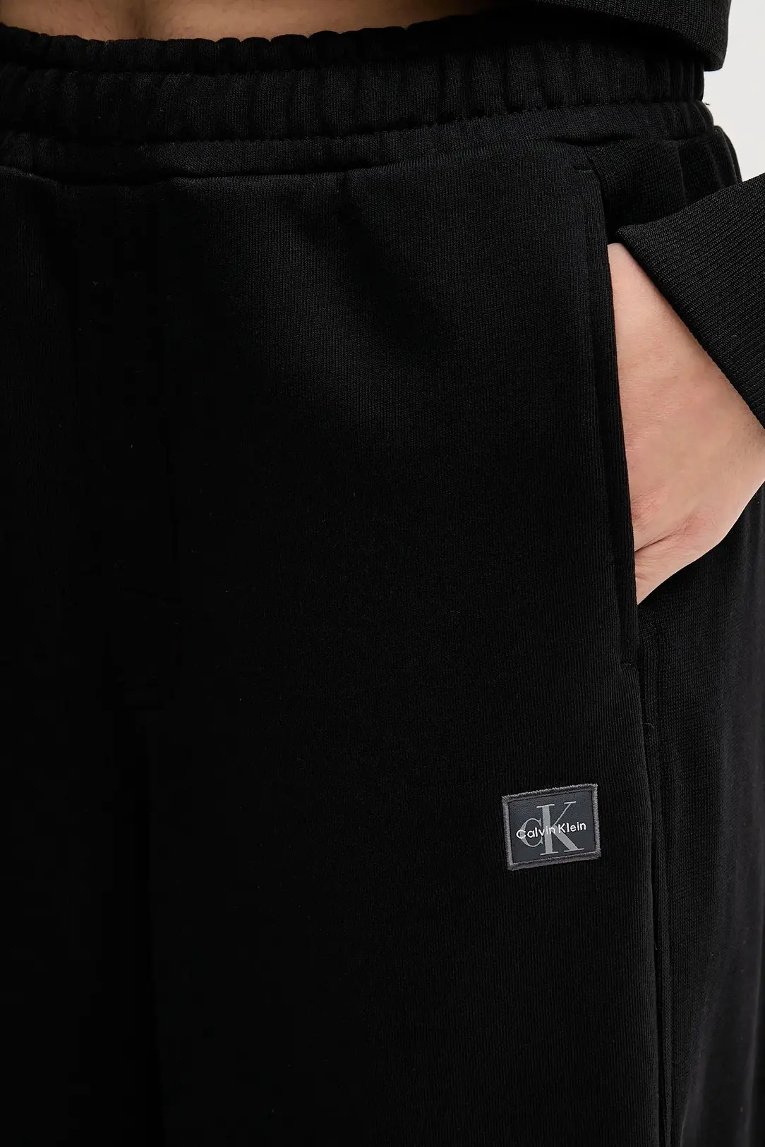 Брюки джоггеры женские