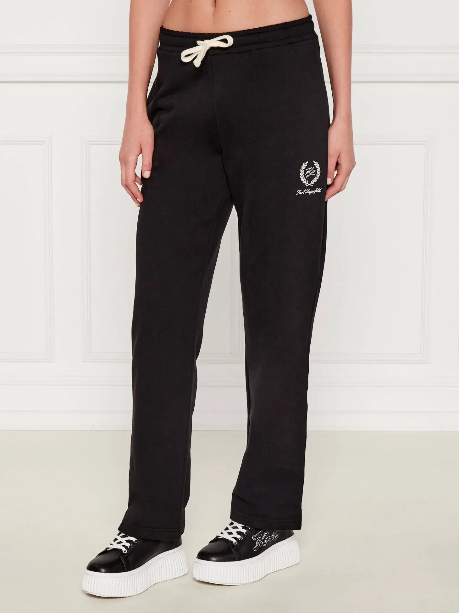 Брюки джоггеры женские