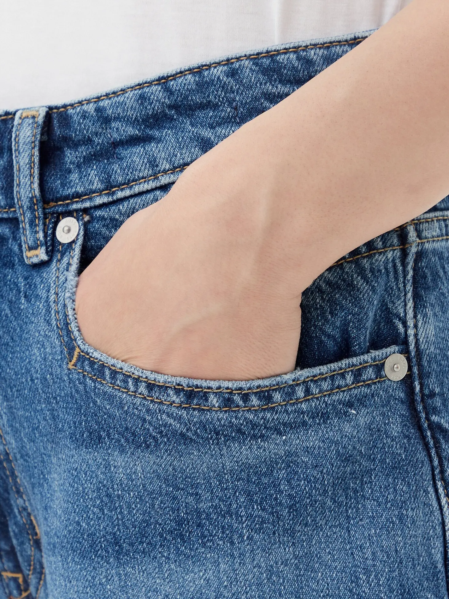 Джинсы прямые женские