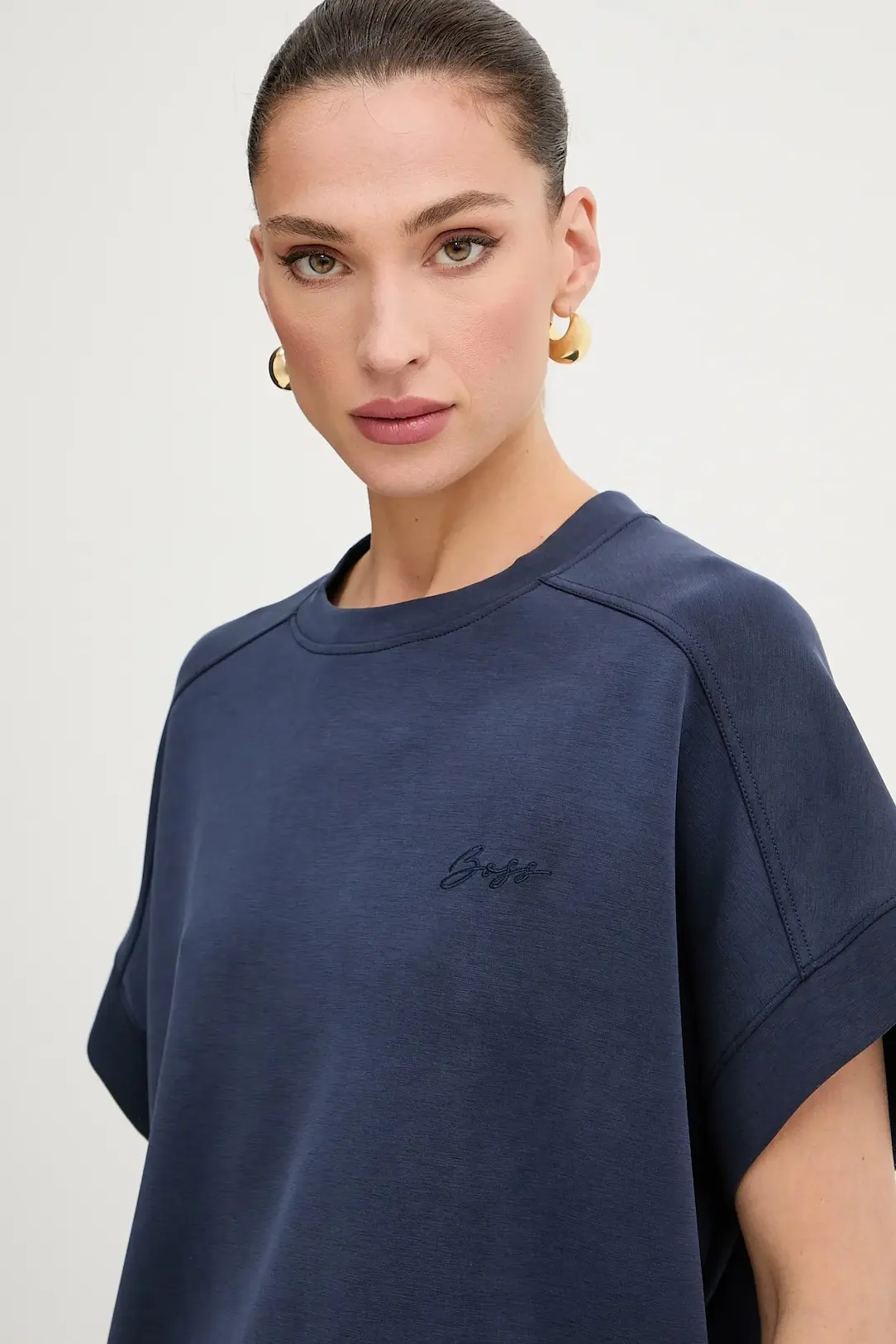 Футболка женская