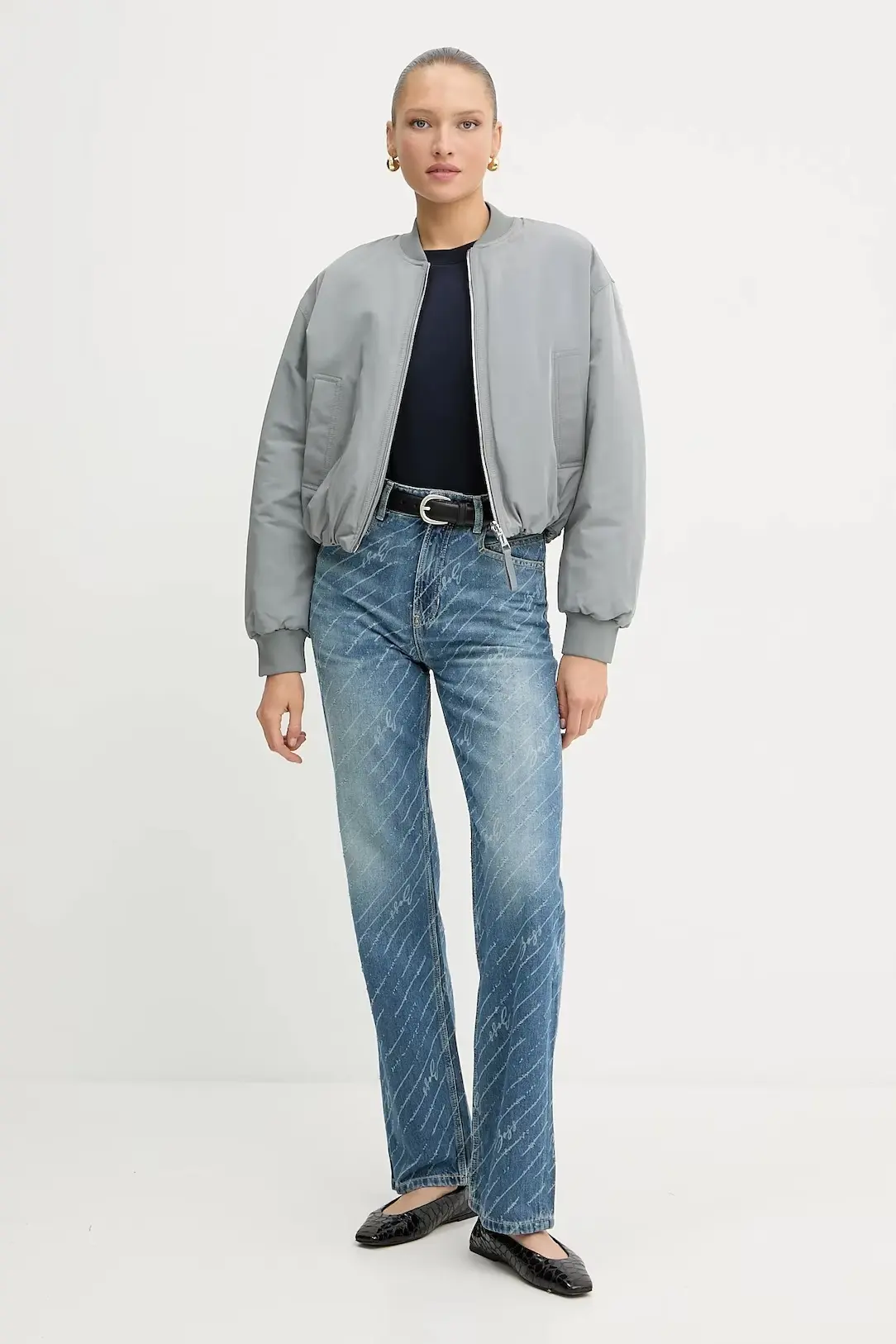 Футболка женская