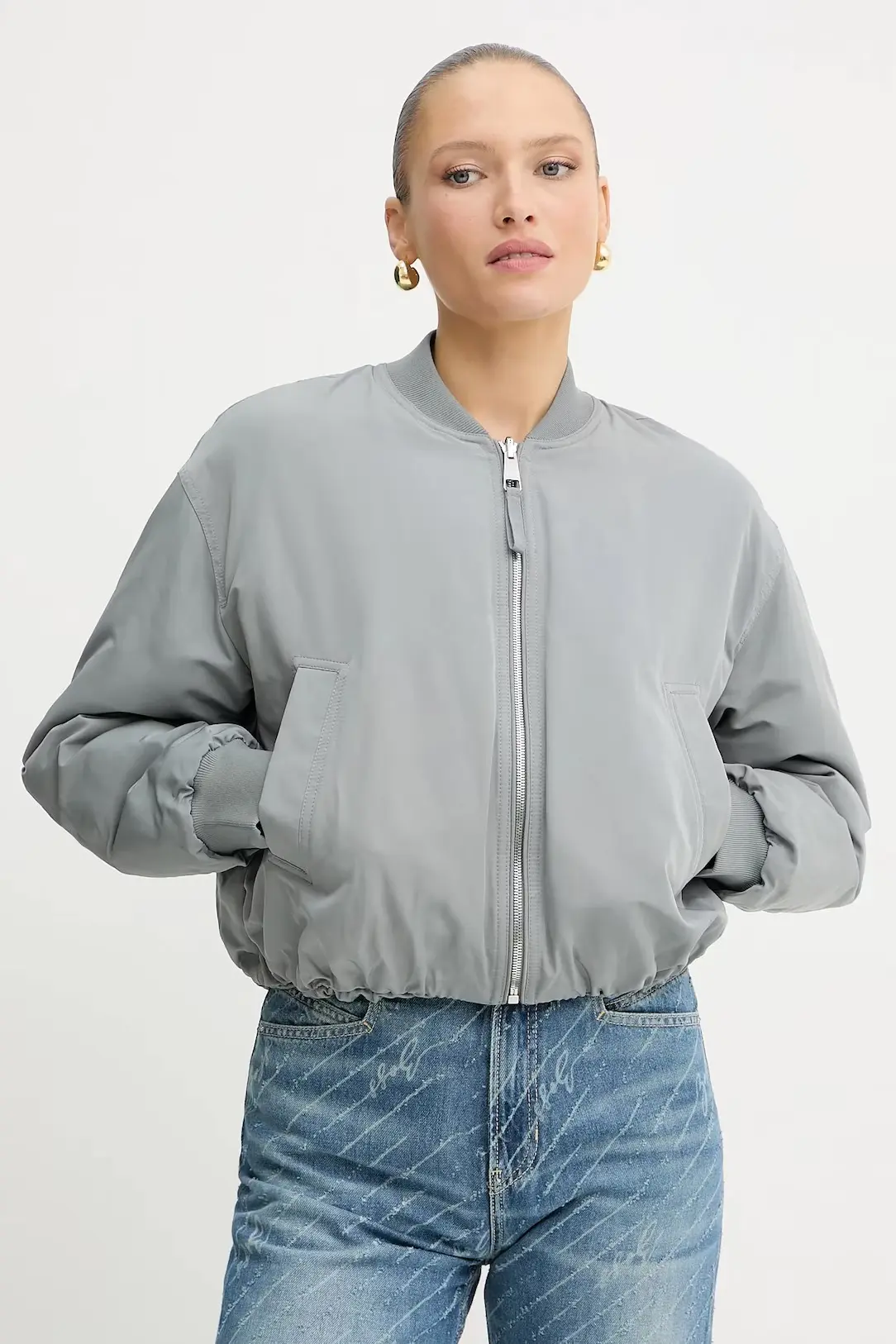 Куртка бомбер женская