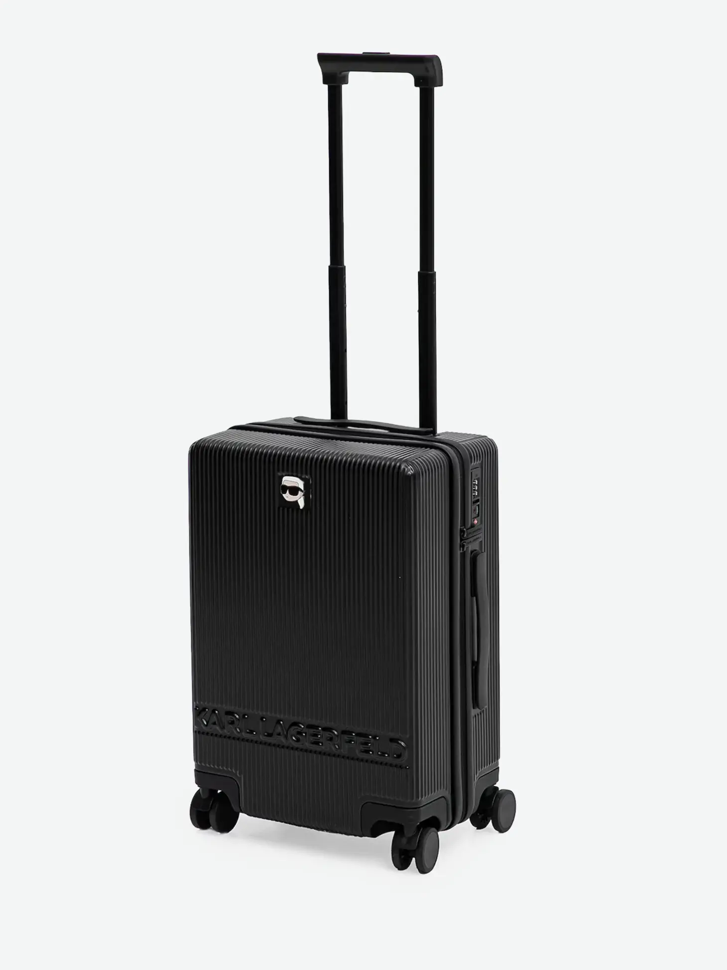 Чемодан женский