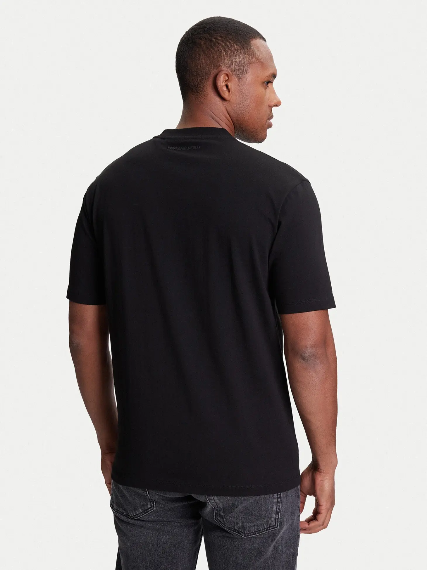 Футболка мужская