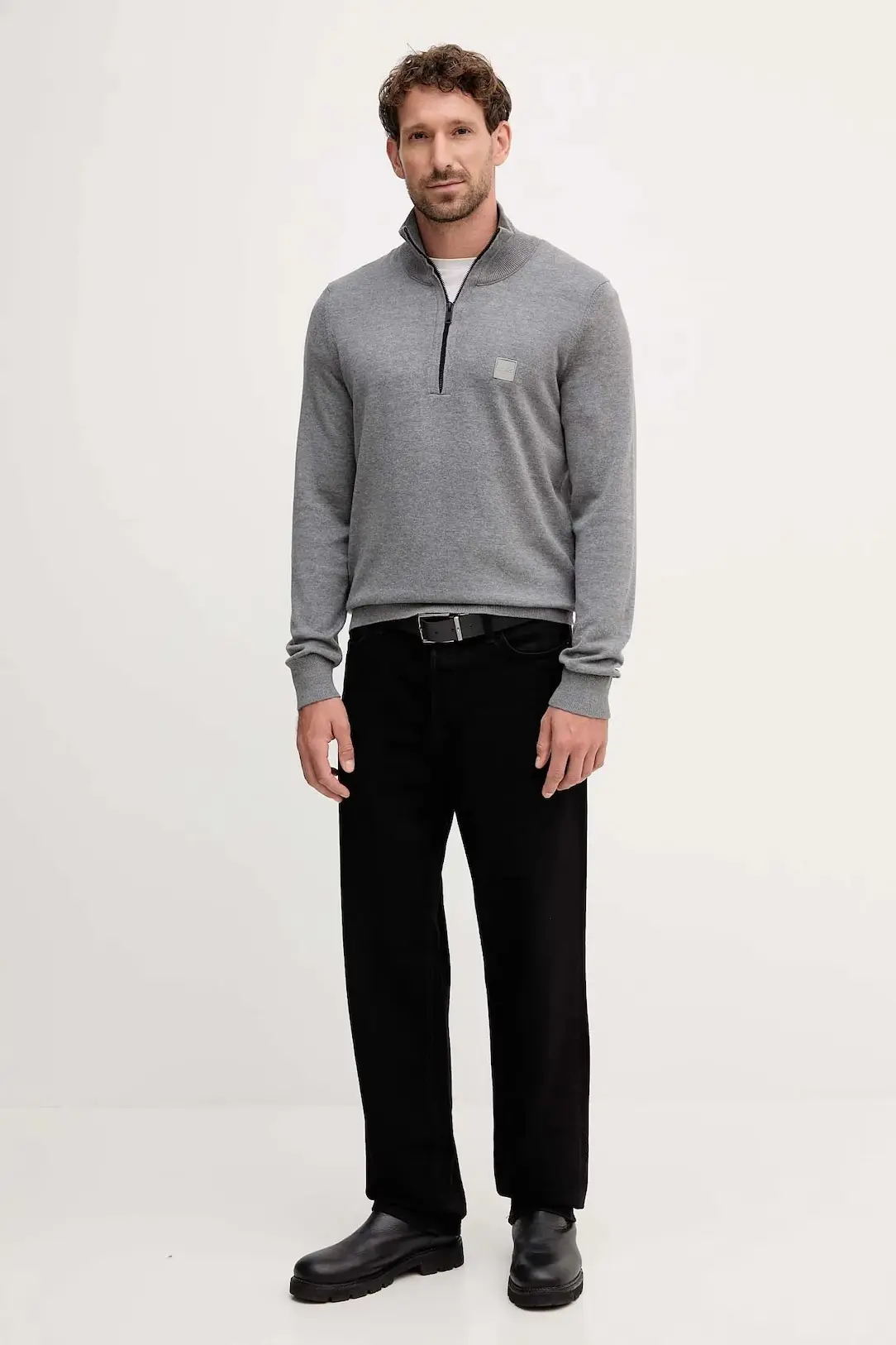 Свитер мужской