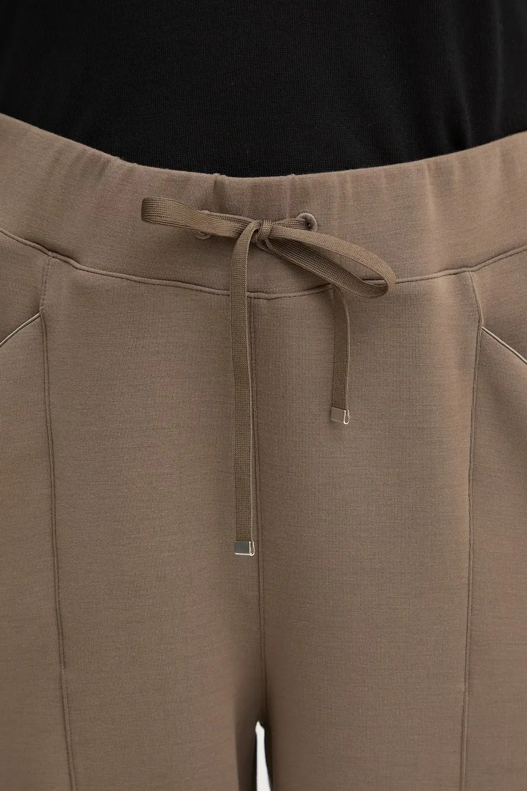 Брюки джоггеры женские